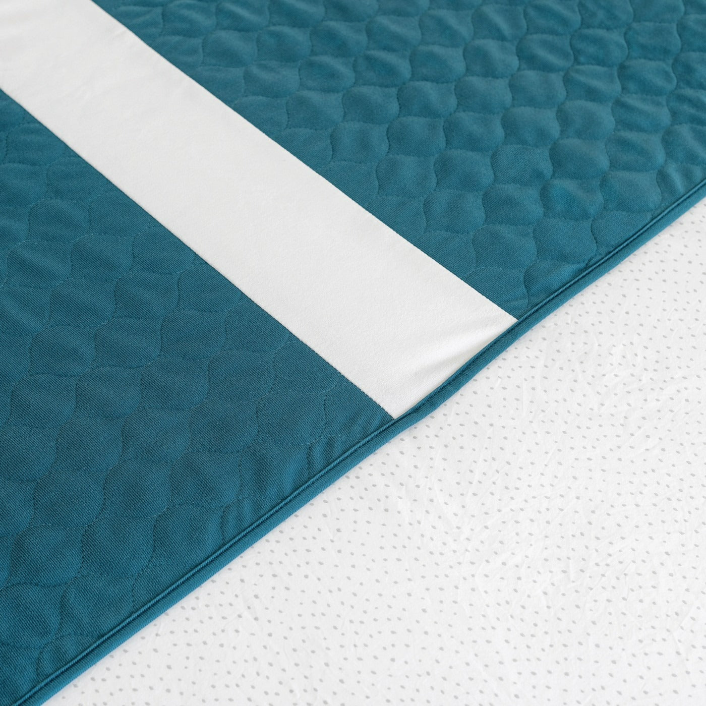 Conni Bed Pad Dual X-Wide with Tuck-ins Teal Blue CXWD-153085-25-1TB